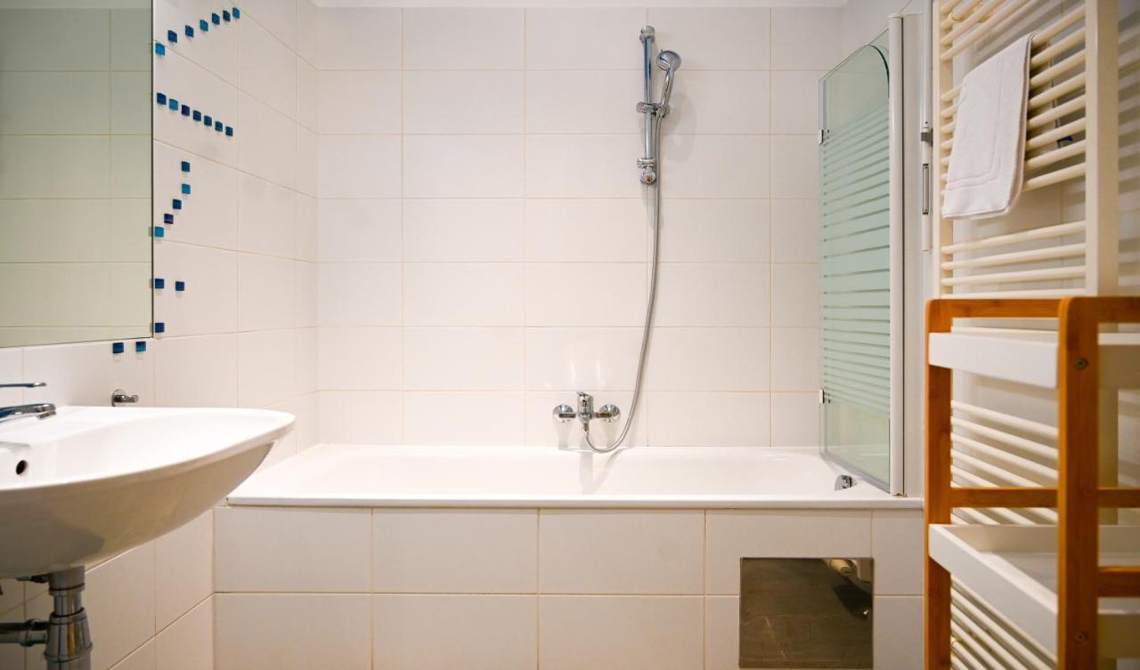 Bright Suite Universitaet Wien Exterior photo