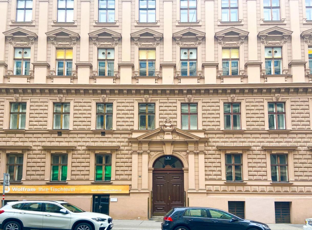 Bright Suite Universitaet Wien Exterior photo